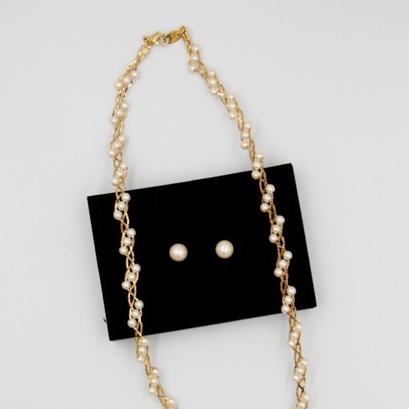 Pearl & Gold Necklace & Earring Set - Picture 2 of 2